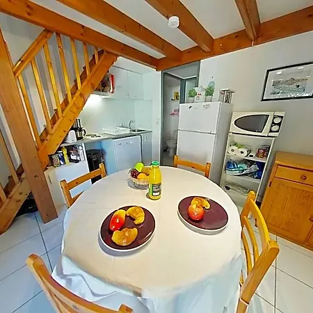 Pavillon T3 Avec Grande Terrasse Et Avec Piscine Et Tennis * Narbonne-Plage